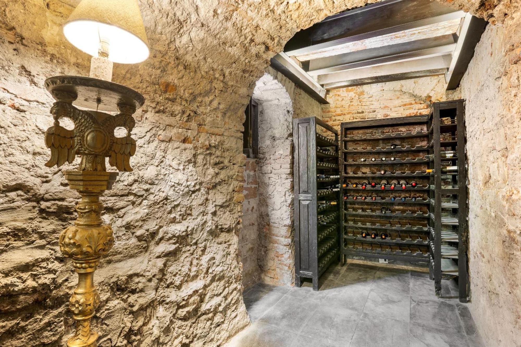 Отель Quinta Real Пуэбла Экстерьер фото Wine cellar